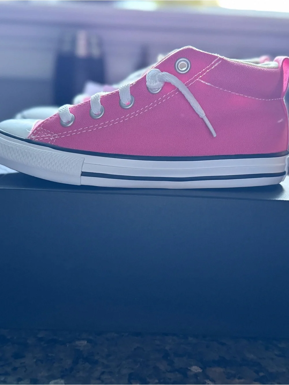 Converse bright pink
